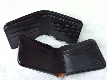 Dompet Kulit Bifold I Custom Colour