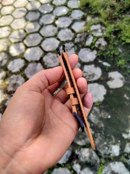Keizo Apple Leather  Watch Straps - Tali Jam Kulit Apple Watch Seri 4 Hitam Tan - Image 5