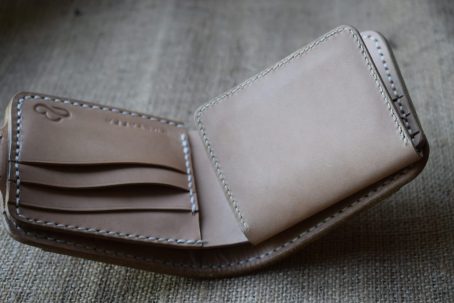 Dompet Kulit Bifold VIII-03 ( Concho + Photo Slot Polos ) - Image 4