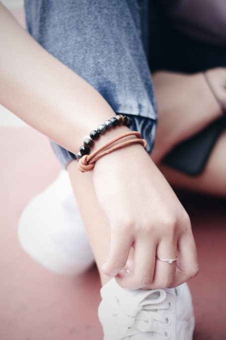 Gelang Kulit Simple IX Simpul