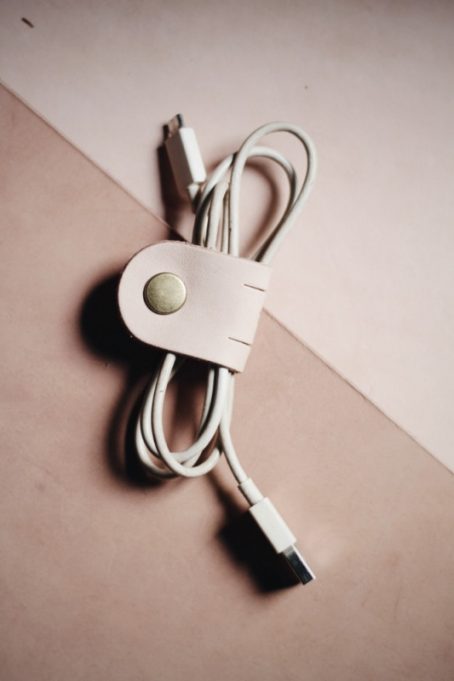 Keizo Leather - Cable Clip Klip Kabel Kulit Vegtan - Natural - Image 2