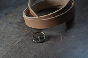 Read more about the article Restorasi Buckle Levi’s (Strap Replacement Project)