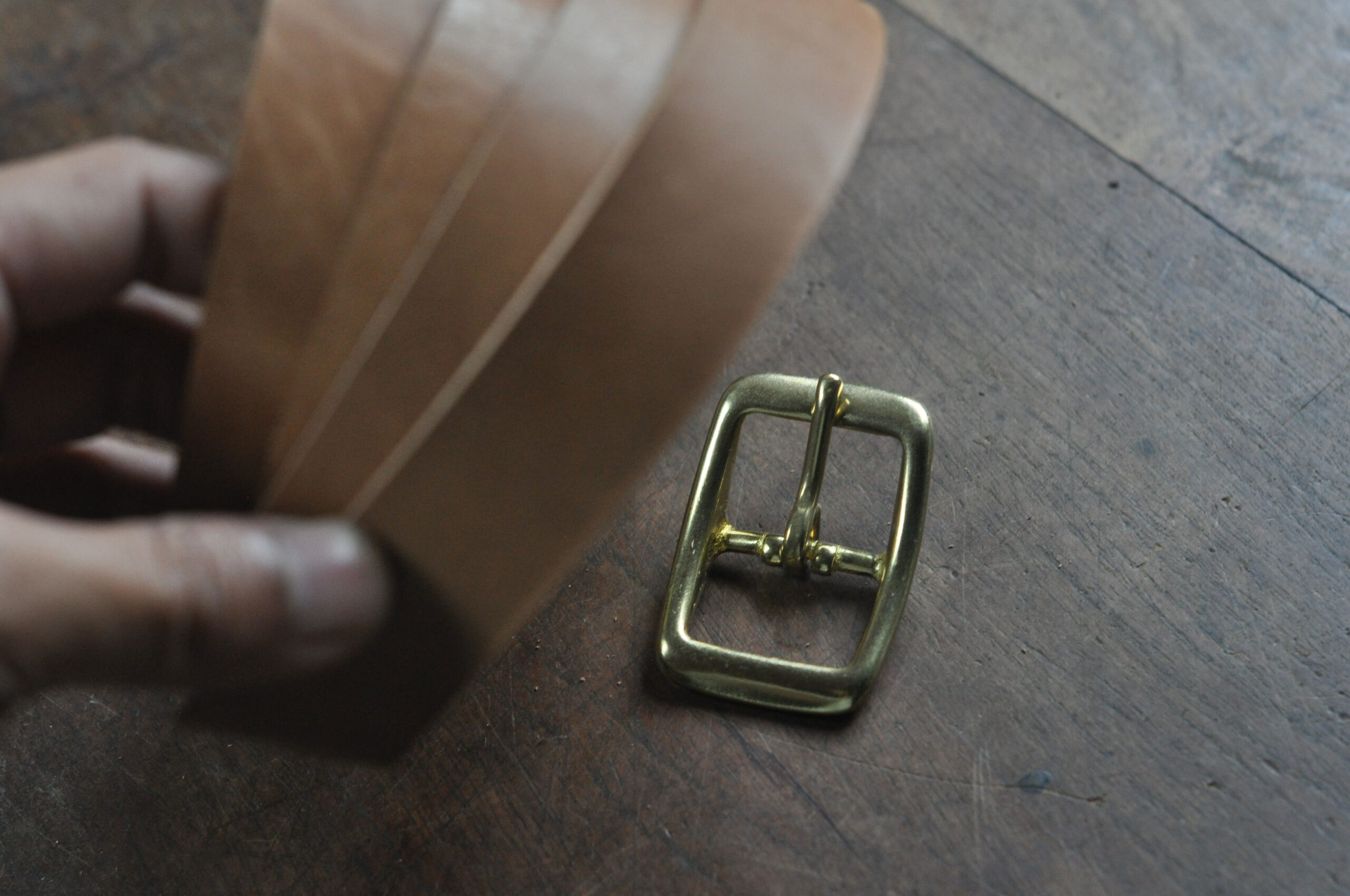 Read more about the article Salam Perpisahan untuk Buckle Klasik: Cerita di Balik Skinny Belt 2.5cm